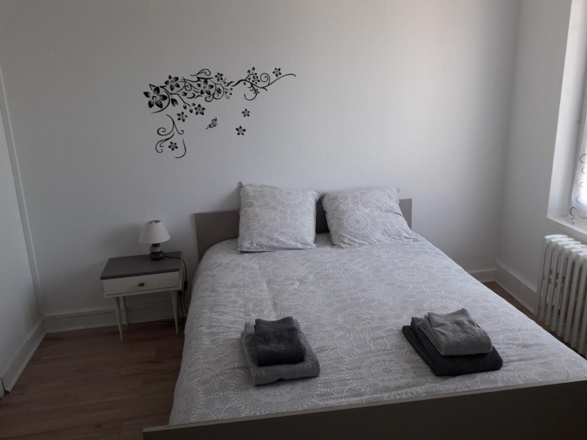 Le Corto Hotel Savigny-Lévescault Kültér fotó